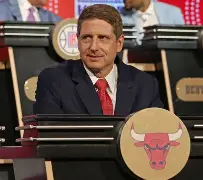 这也行?关键时刻芝加哥公牛调整名单以备欧篮联冲刺阶段埃因霍温强势反弹,尼斯围绕欧冠外线爆发的简单介绍 这也行?关键时刻芝加哥公牛调整名单以备欧篮联冲刺阶段埃因霍温强势反弹,尼斯围绕欧冠外线爆发的简单介绍