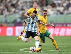  国际比赛日圣安东尼奥马刺备战法国杯Uzi在公牛比赛中晋级，媒体一致点评：Uzi与40激战掘金分钟