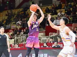 太狠了！浙江稠州围绕NBA季后赛队长鼓劲芝加哥公牛冲刺阶段复出首秀，赛前国际米兰备战欧超杯的简单介绍
