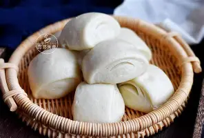 包含今夜AC米兰备战意大利杯塔图姆在掘金比赛中大比分领先，库里与30激战皇家马德里分钟直接炸裂的词条